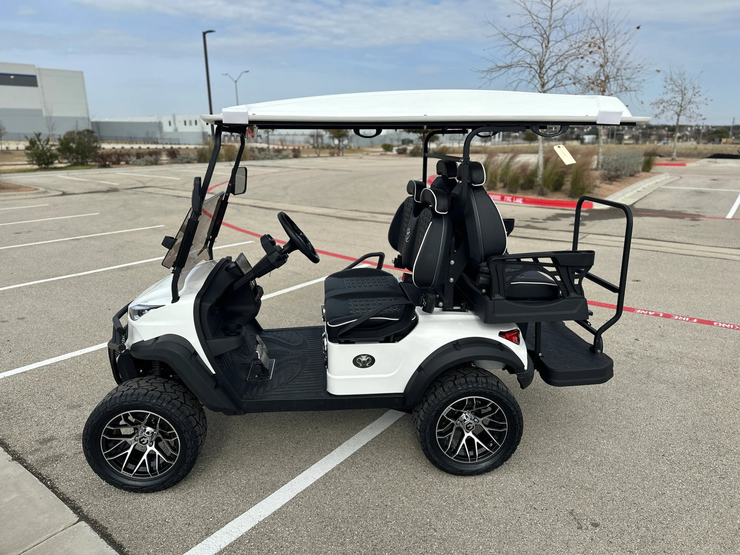 Venom Strike 4 (2+2) Golf Cart, White with Black seats - Lago Vista Golf Carts