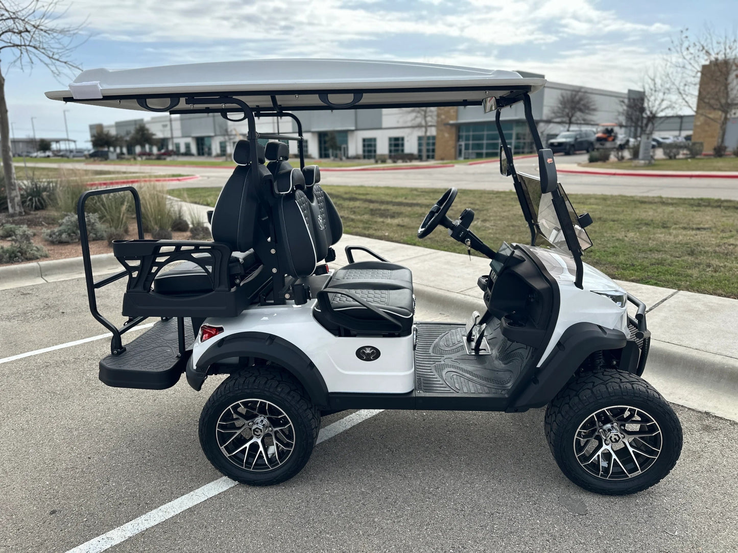 Venom Strike 4 (2+2) Golf Cart, White with Black seats - Lago Vista Golf Carts