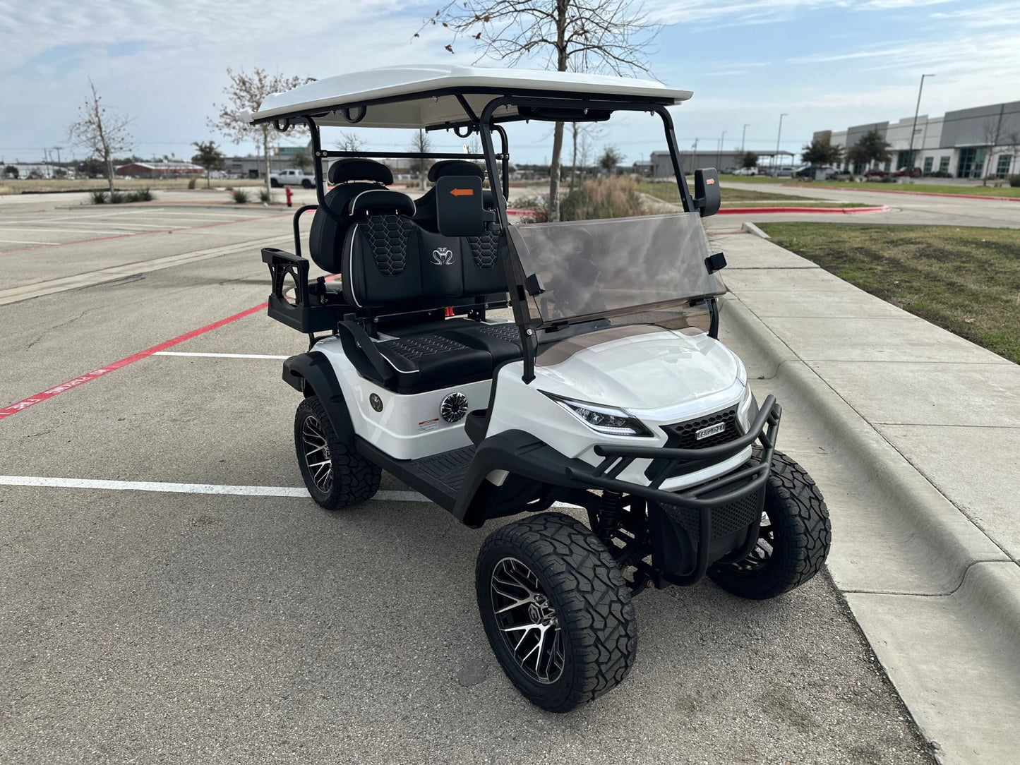 Venom Strike 4 (2+2) Golf Cart, White with Black seats - Lago Vista Golf Carts